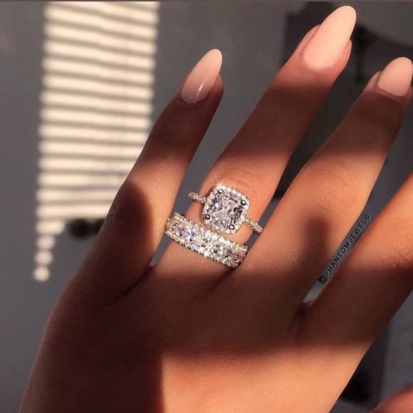 3.25Ct Halo Sterling Silver 925 Cushion Cut Engagement Solitaire Ring - Picture 8 of 8